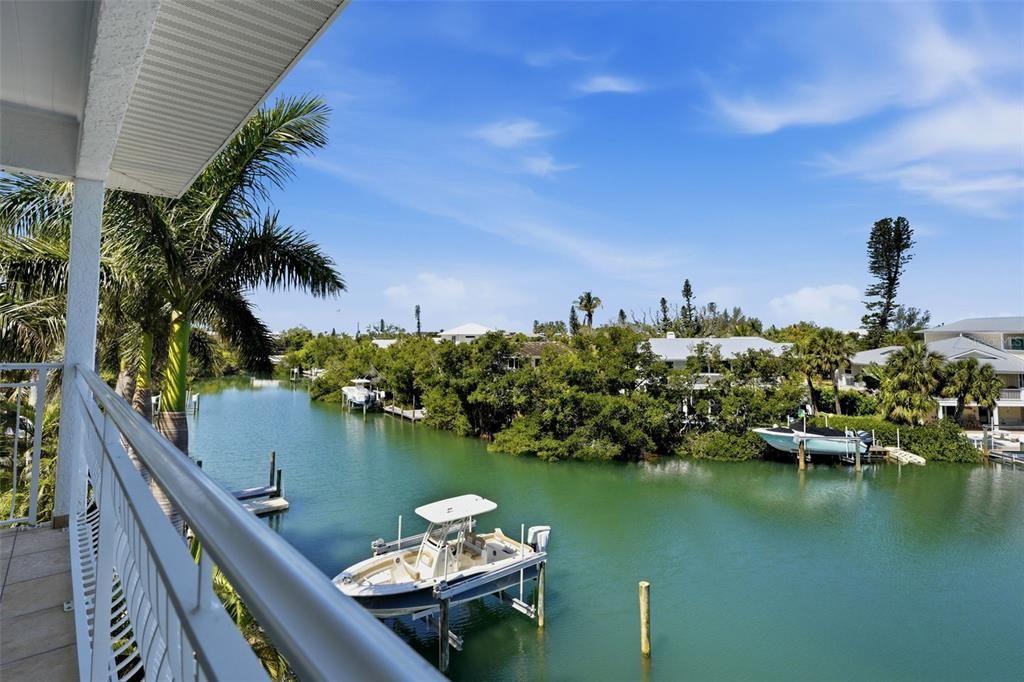 For Sale: $3,000,000 (4 beds, 3 baths, 2804 Square Feet)
