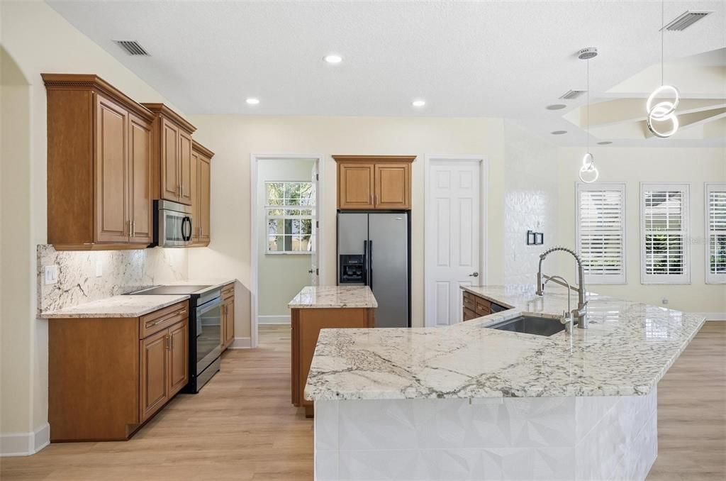 For Sale: $828,000 (4 beds, 3 baths, 2952 Square Feet)
