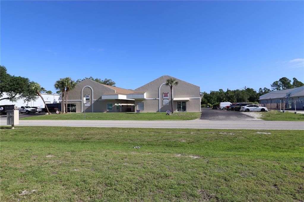 For Sale: $187,000 (0 beds, 0 baths, 990 Square Feet)