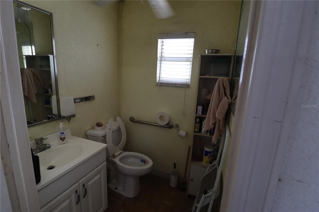 For Sale: $187,000 (0 beds, 0 baths, 990 Square Feet)