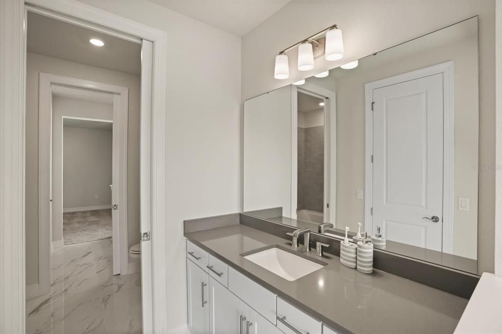 For Sale: $1,799,000 (6 beds, 6 baths, 4355 Square Feet)