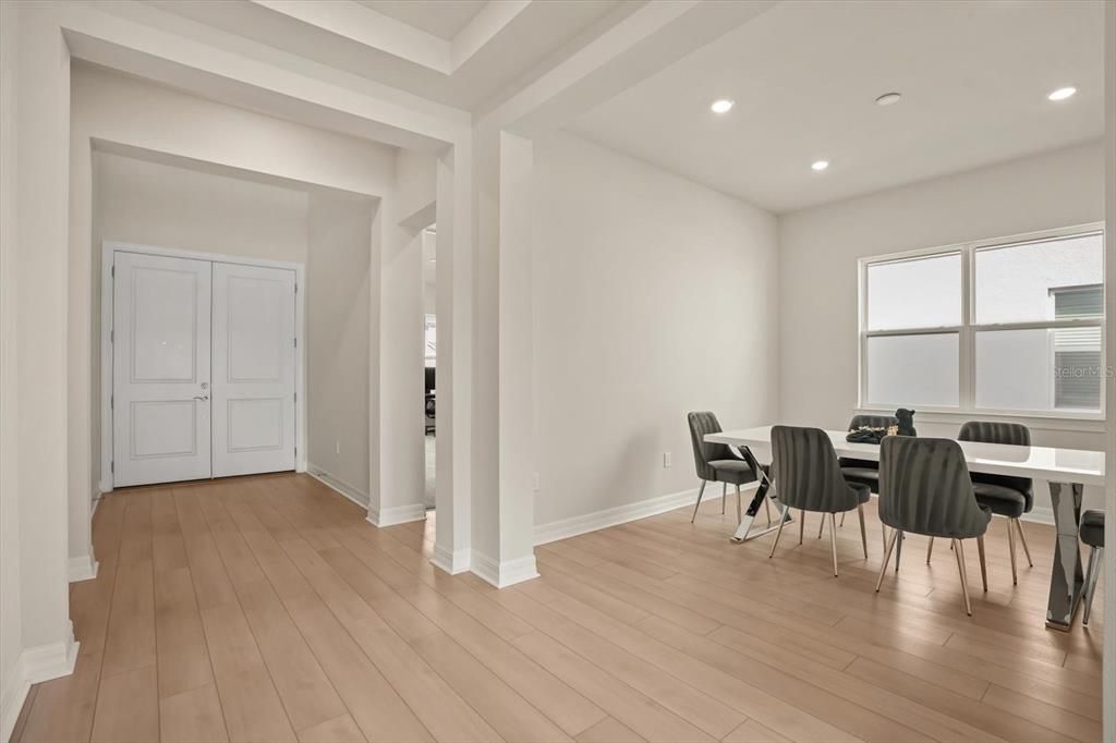 For Sale: $1,799,000 (6 beds, 6 baths, 4355 Square Feet)
