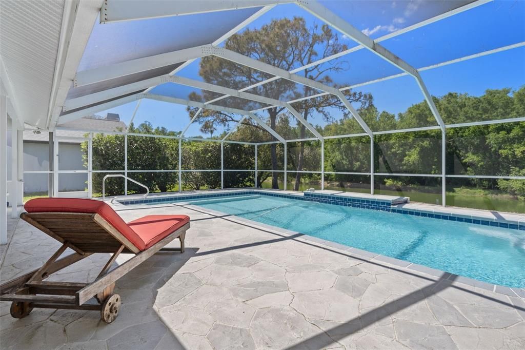Active With Contract: $399,000 (3 beds, 2 baths, 1903 Square Feet)