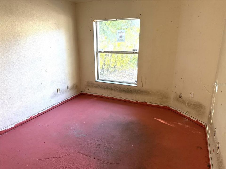 На продажу: $154,900 (3 спален, 2 ванн, 1559 Квадратных фут)