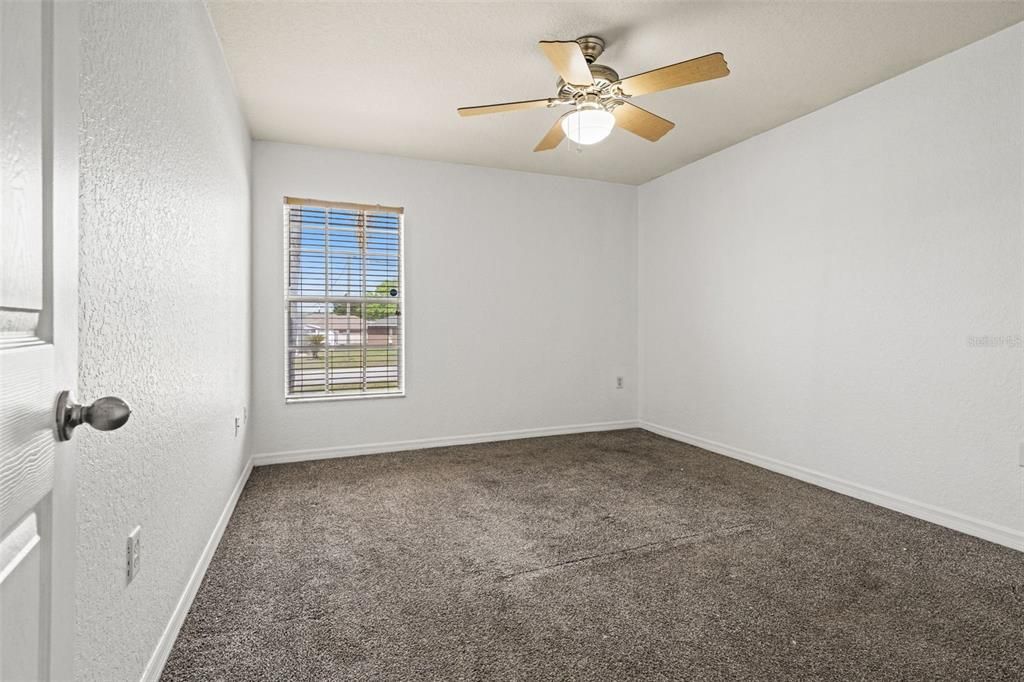 For Sale: $465,000 (4 beds, 2 baths, 2624 Square Feet)