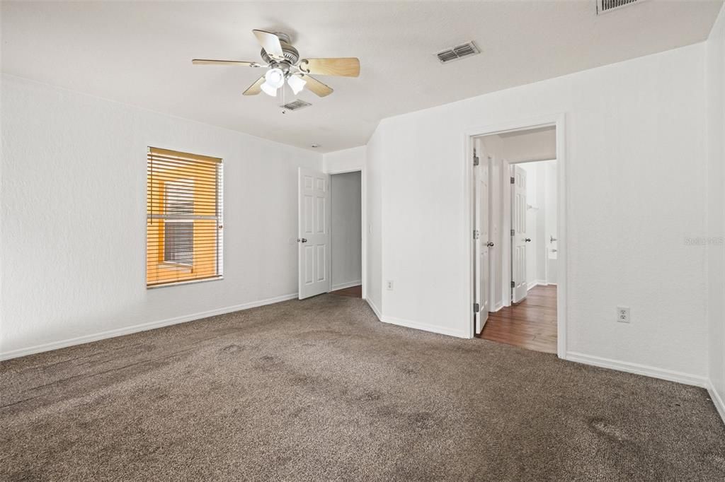 For Sale: $465,000 (4 beds, 2 baths, 2624 Square Feet)