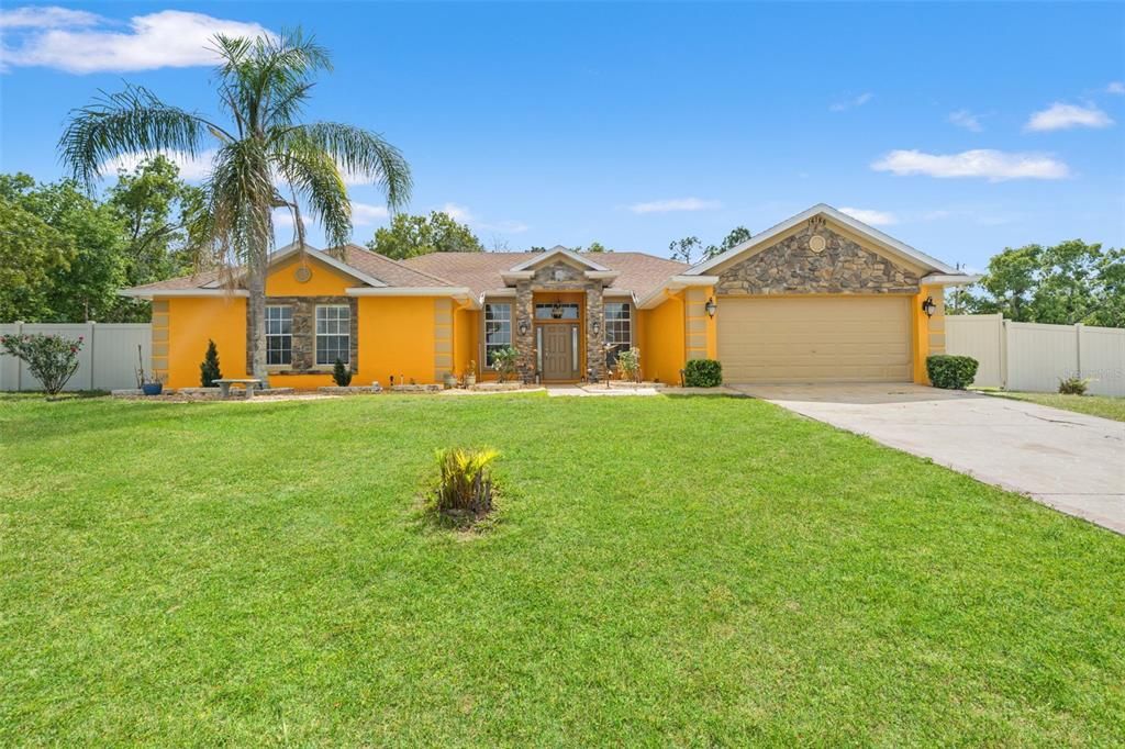 For Sale: $465,000 (4 beds, 2 baths, 2624 Square Feet)