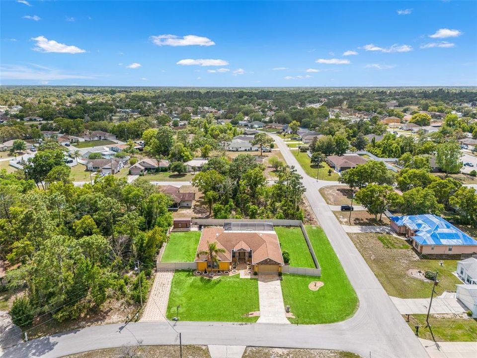 For Sale: $465,000 (4 beds, 2 baths, 2624 Square Feet)