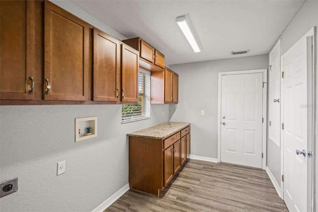 For Sale: $465,000 (4 beds, 2 baths, 2624 Square Feet)