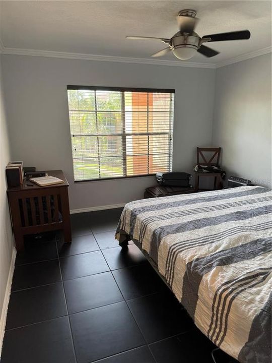 En Venta: $250,000 (3 camas, 2 baños, 1180 Pies cuadrados)