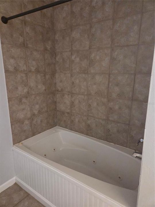 В аренду: $1,900 (3 спален, 2 ванн, 1200 Квадратных фут)
