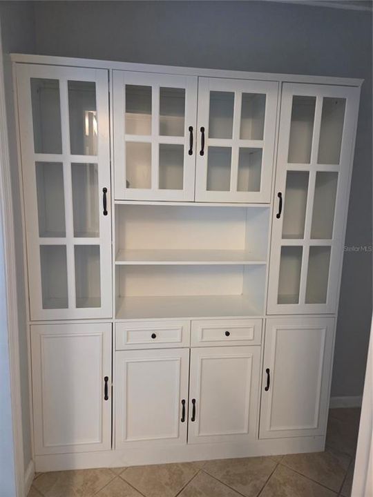 В аренду: $1,900 (3 спален, 2 ванн, 1200 Квадратных фут)