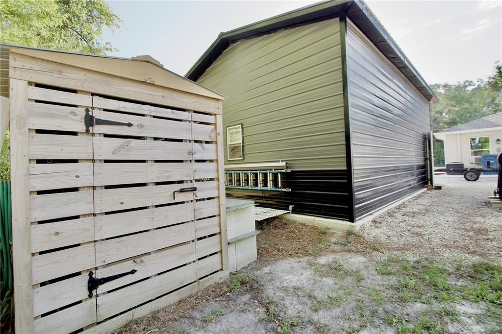 Activo con contrato: $439,900 (3 camas, 2 baños, 1513 Pies cuadrados)