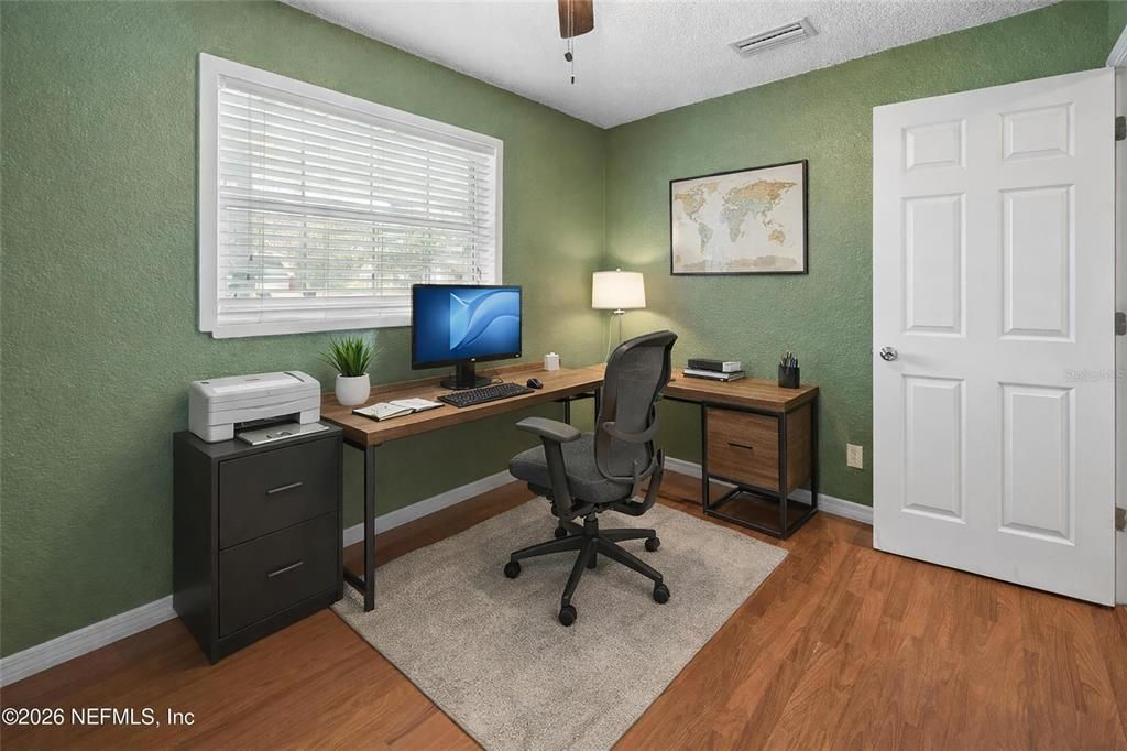 For Sale: $499,900 (3 beds, 2 baths, 1248 Square Feet)