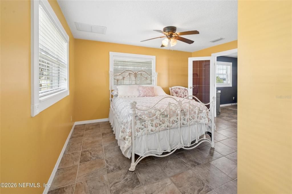 For Sale: $499,900 (3 beds, 2 baths, 1248 Square Feet)