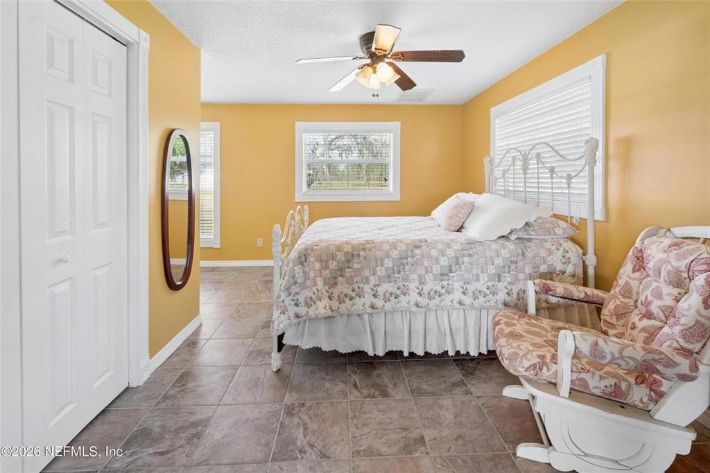 For Sale: $499,900 (3 beds, 2 baths, 1248 Square Feet)