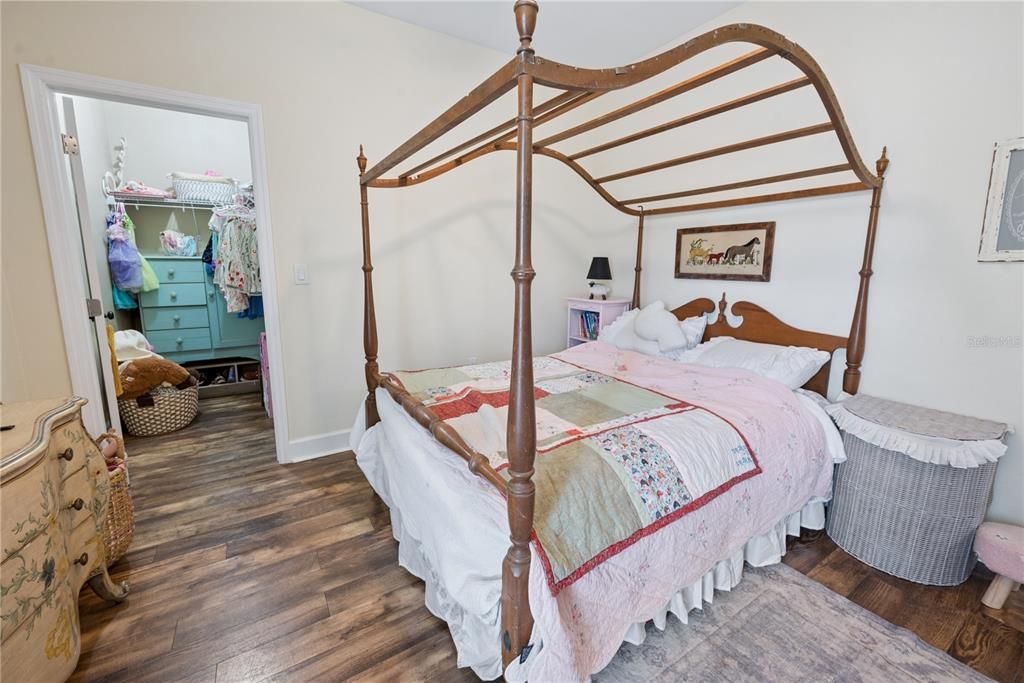 For Sale: $409,000 (4 beds, 2 baths, 2313 Square Feet)