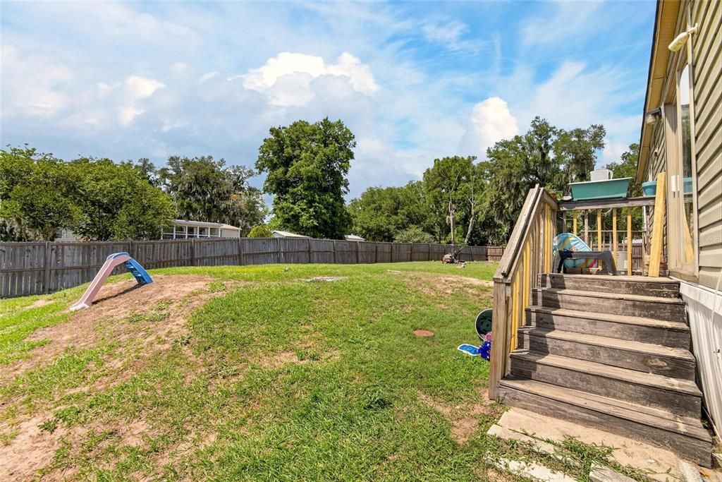 En Venta: $220,000 (3 camas, 2 baños, 1400 Pies cuadrados)