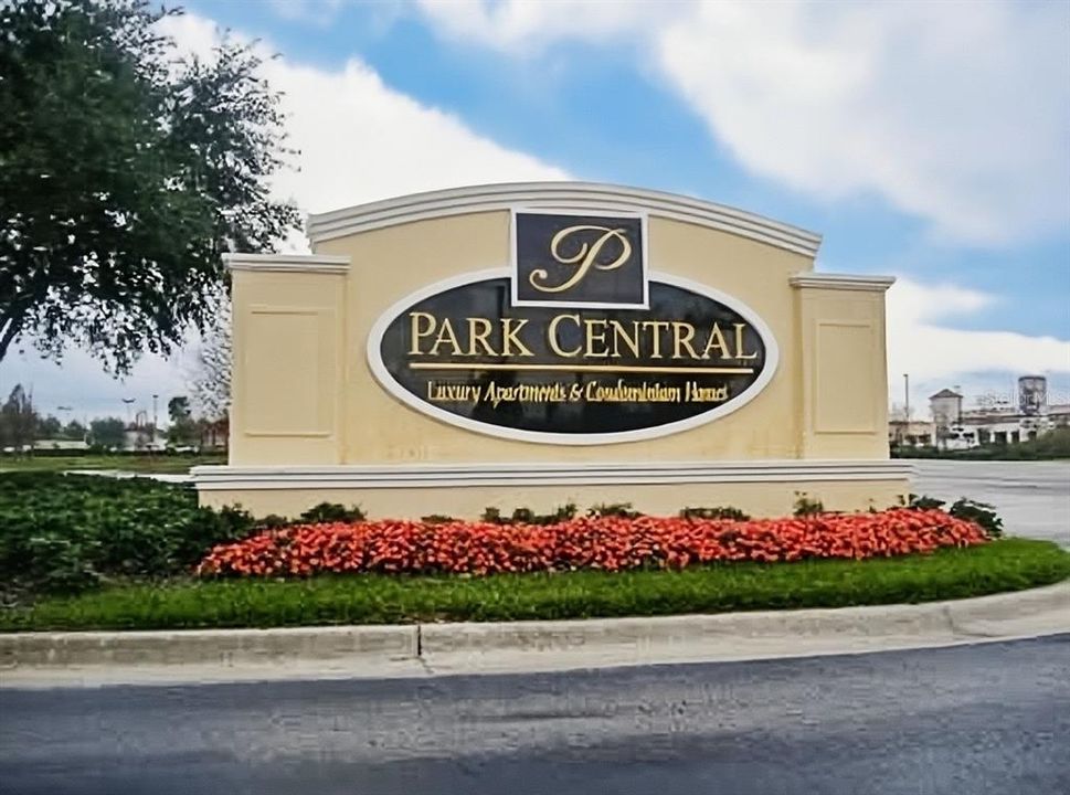 Active With Contract: $169,900 (2 beds, 2 baths, 874 Square Feet)