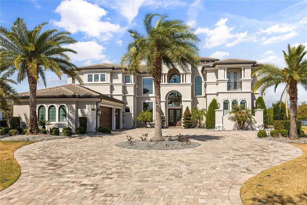 Active With Contract: $3,299,000 (6 beds, 6 baths, 7217 Square Feet)