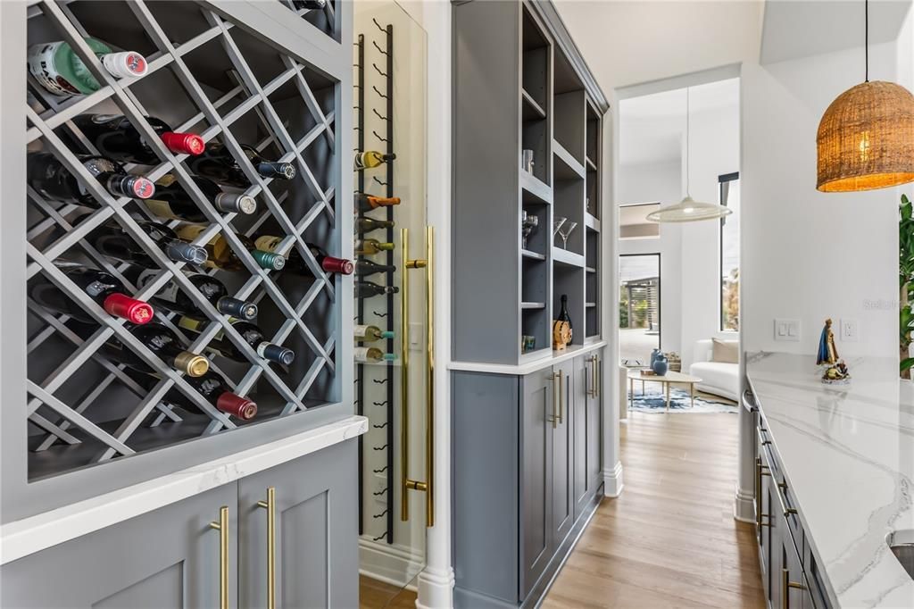 Active With Contract: $3,299,000 (6 beds, 6 baths, 7217 Square Feet)