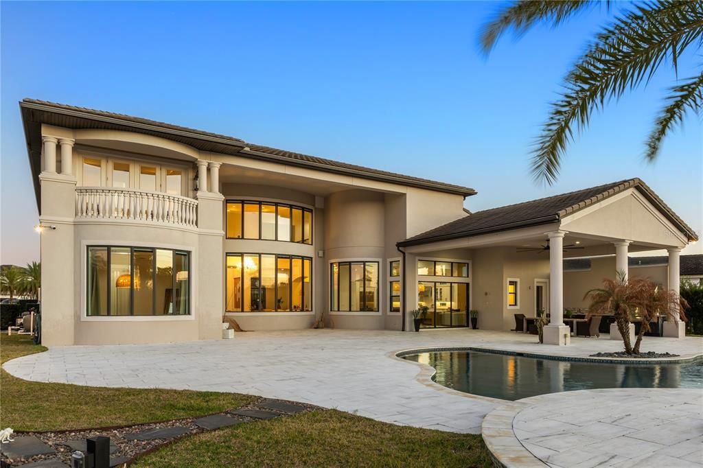 Active With Contract: $3,299,000 (6 beds, 6 baths, 7217 Square Feet)