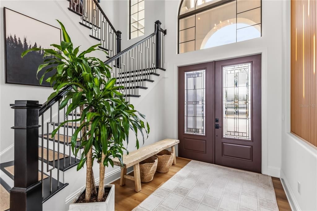 Active With Contract: $3,299,000 (6 beds, 6 baths, 7217 Square Feet)
