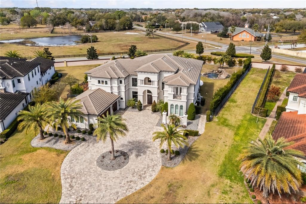 Active With Contract: $3,299,000 (6 beds, 6 baths, 7217 Square Feet)