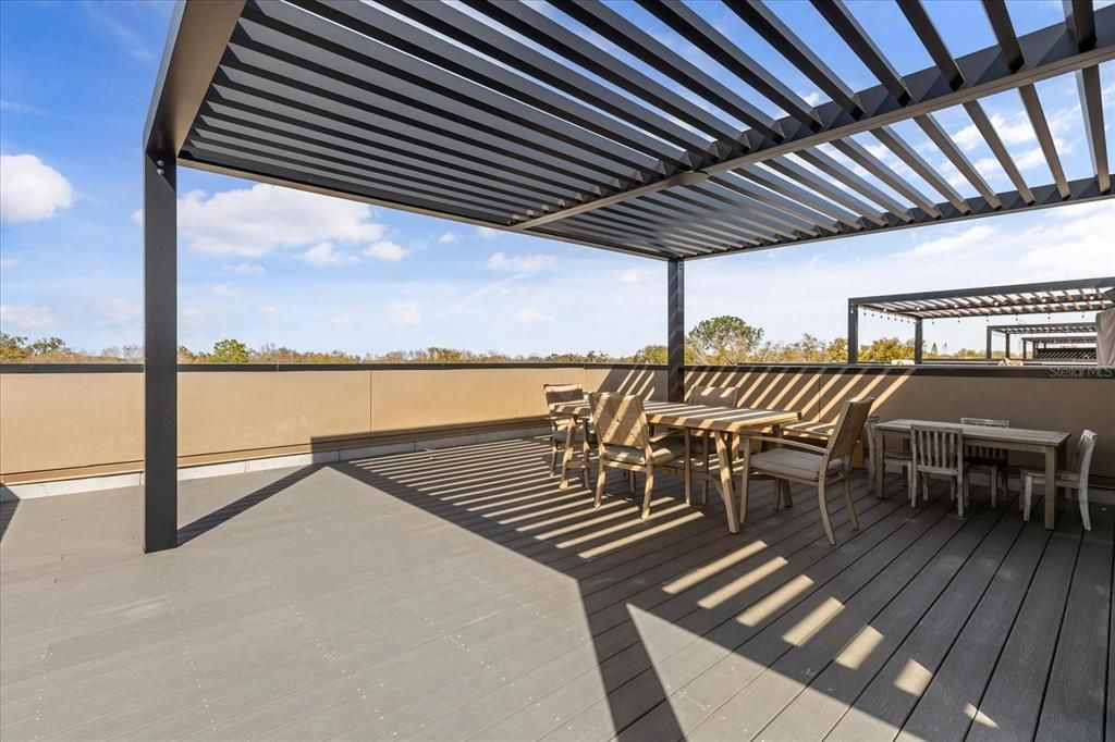 En Venta: $1,849,000 (4 camas, 3 baños, 3555 Pies cuadrados)