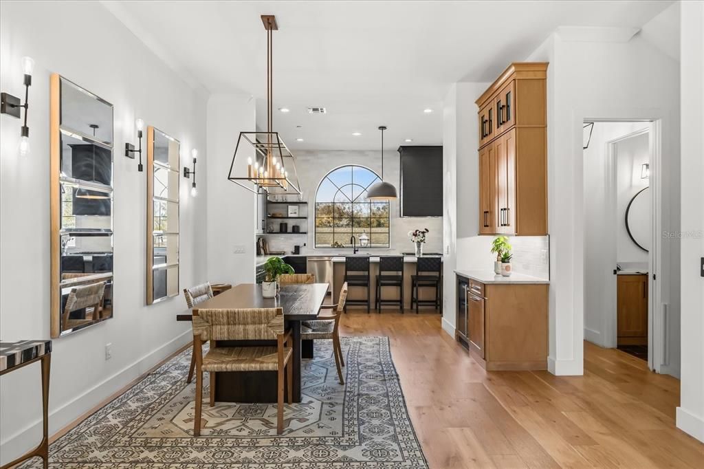 En Venta: $1,849,000 (4 camas, 3 baños, 3555 Pies cuadrados)