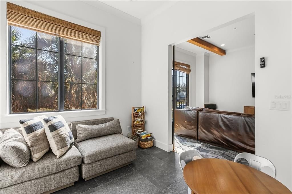 En Venta: $1,849,000 (4 camas, 3 baños, 3555 Pies cuadrados)