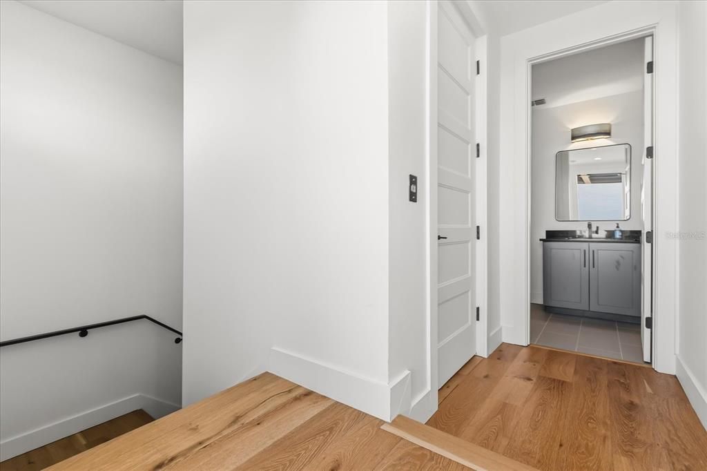 En Venta: $1,849,000 (4 camas, 3 baños, 3555 Pies cuadrados)