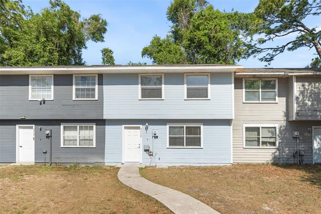 Active With Contract: $149,900 (3 beds, 2 baths, 1280 Square Feet)