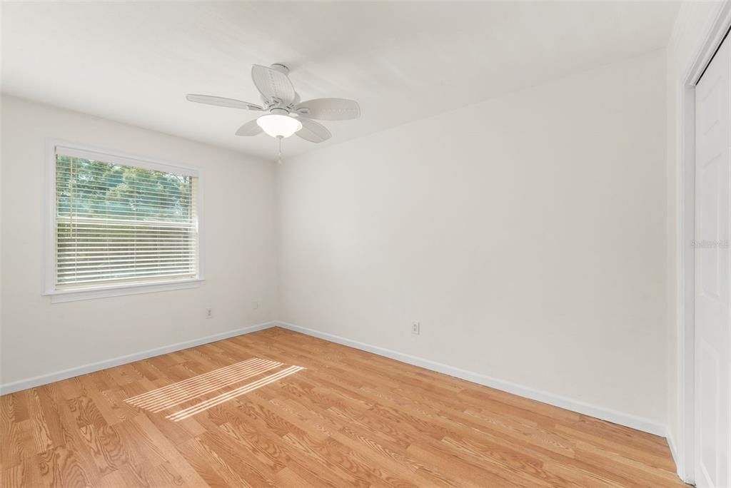 Active With Contract: $149,900 (3 beds, 2 baths, 1280 Square Feet)