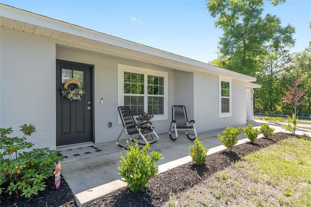 Active With Contract: $315,000 (4 beds, 2 baths, 1500 Square Feet)