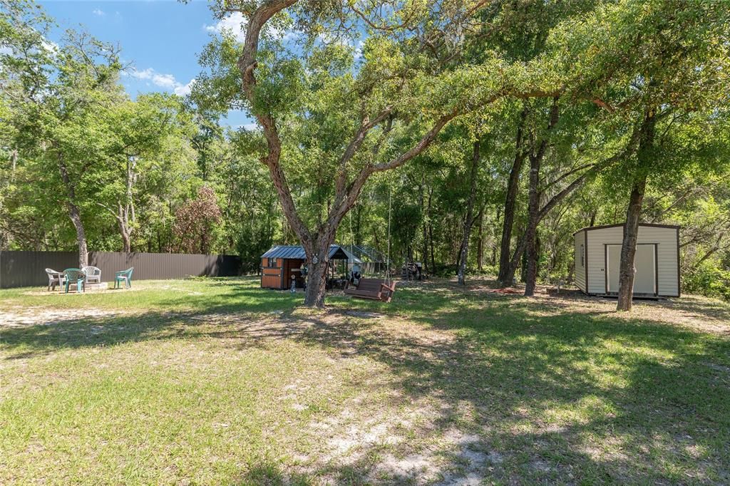 Active With Contract: $315,000 (4 beds, 2 baths, 1500 Square Feet)
