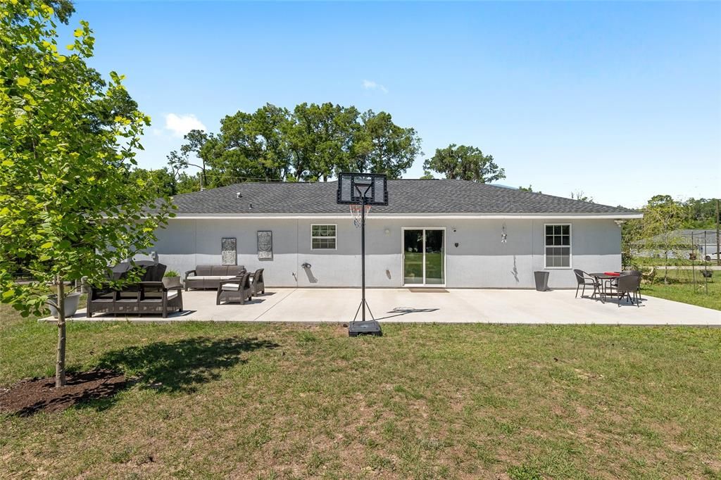 Active With Contract: $315,000 (4 beds, 2 baths, 1500 Square Feet)