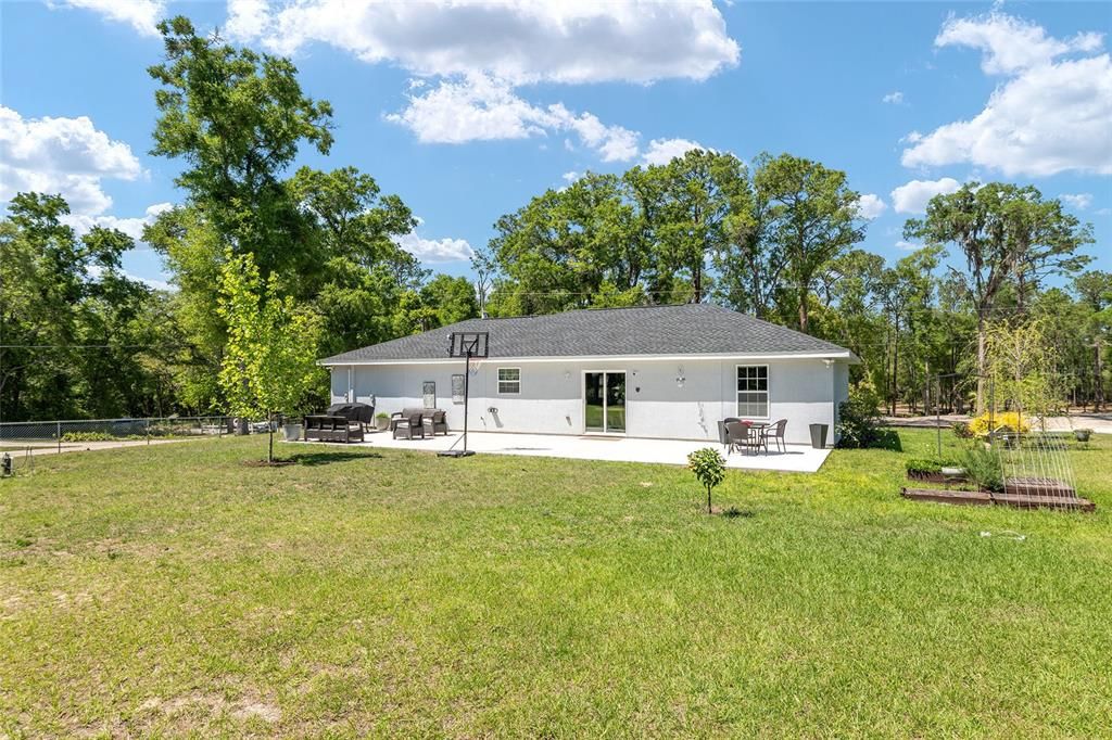 Active With Contract: $315,000 (4 beds, 2 baths, 1500 Square Feet)