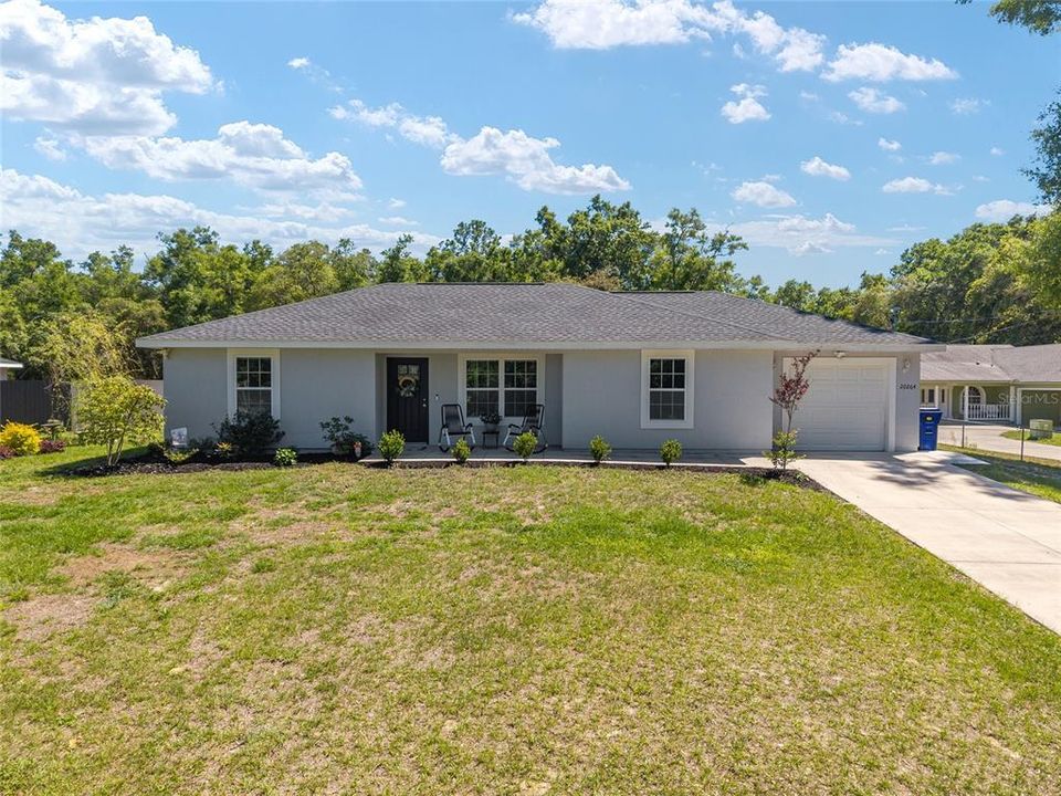 Active With Contract: $315,000 (4 beds, 2 baths, 1500 Square Feet)