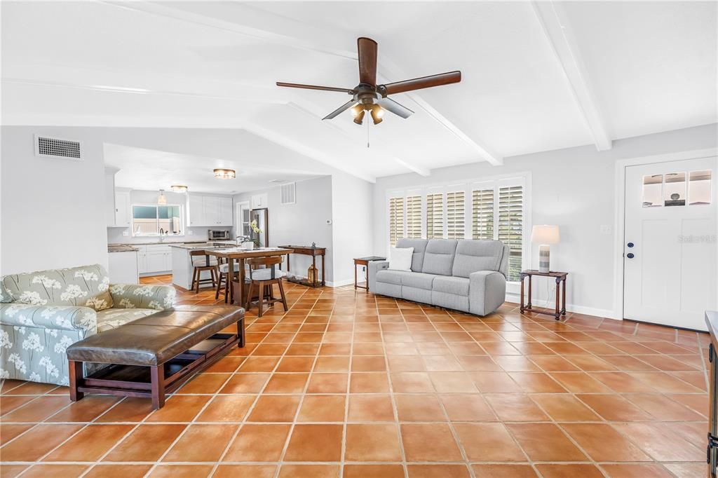 For Sale: $1,430,000 (3 beds, 2 baths, 1984 Square Feet)