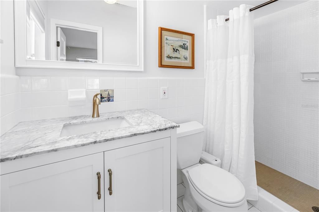 For Sale: $1,430,000 (3 beds, 2 baths, 1984 Square Feet)