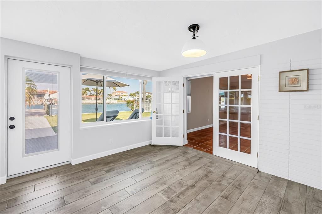 For Sale: $1,430,000 (3 beds, 2 baths, 1984 Square Feet)