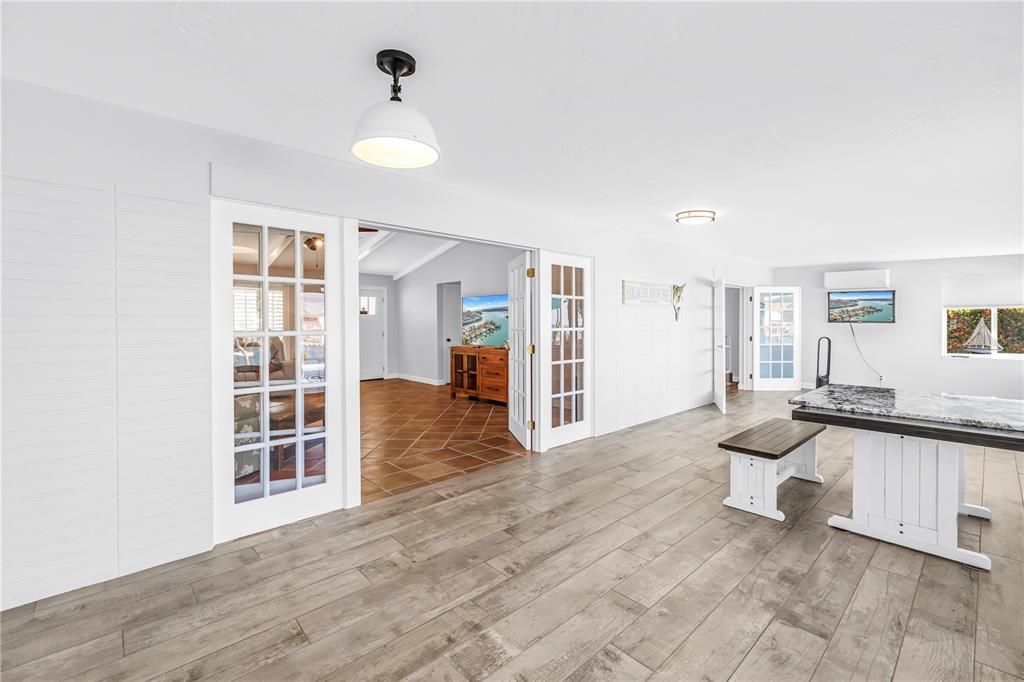For Sale: $1,430,000 (3 beds, 2 baths, 1984 Square Feet)