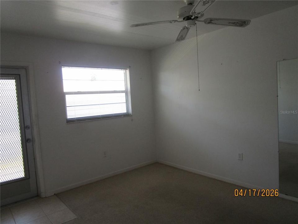 For Sale: $75,000 (2 beds, 1 baths, 890 Square Feet)