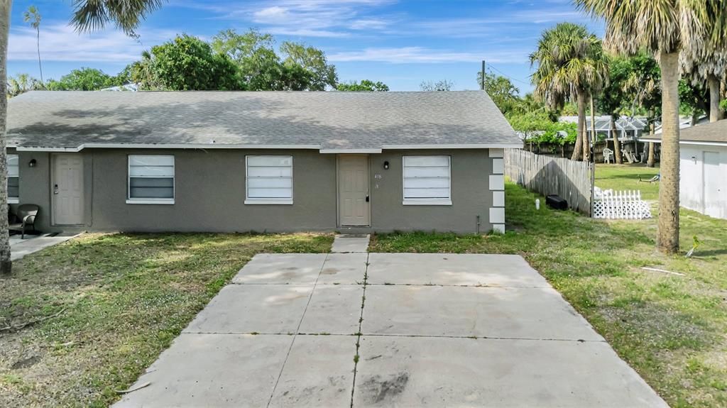 Activo con contrato: $384,000 (4 camas, 0 baños, 1944 Pies cuadrados)