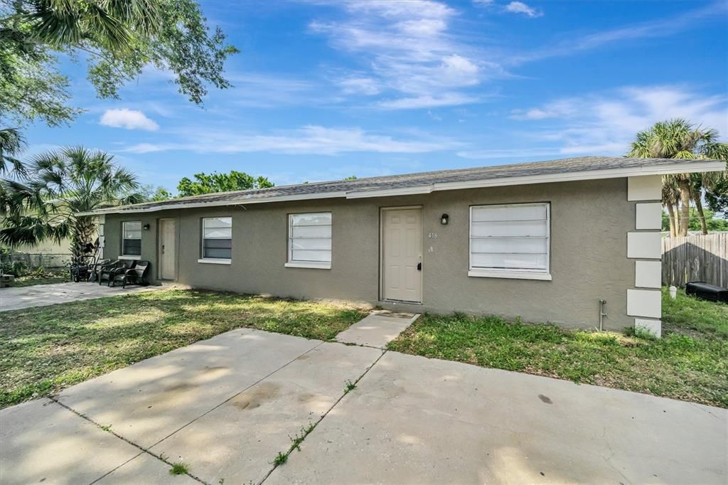 Activo con contrato: $384,000 (4 camas, 0 baños, 1944 Pies cuadrados)