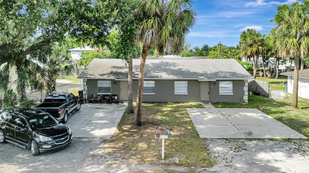 Activo con contrato: $384,000 (4 camas, 0 baños, 1944 Pies cuadrados)