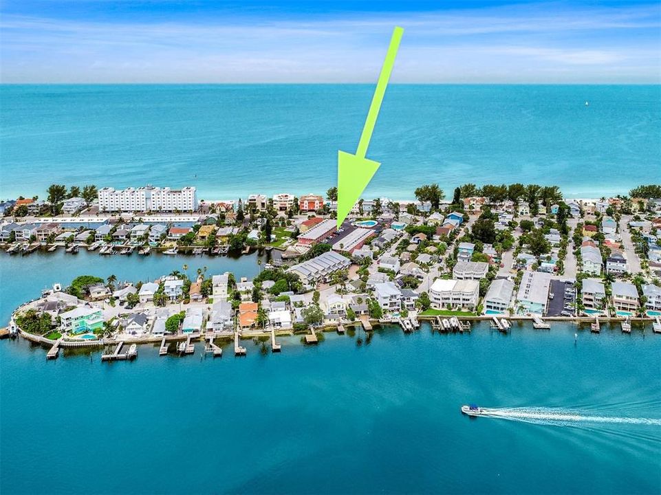 For Sale: $299,000 (1 beds, 1 baths, 480 Square Feet)