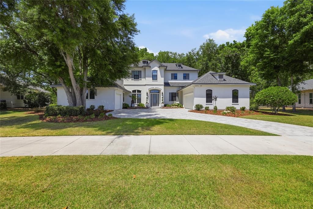 Vendido Recientemente: $1,480,000 (5 camas, 5 baños, 4083 Pies cuadrados)