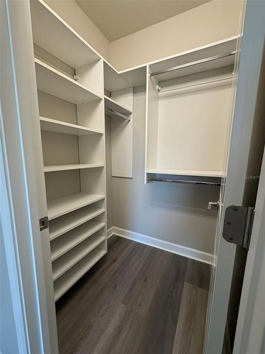 For Rent: $2,500 (3 beds, 2 baths, 1816 Square Feet)